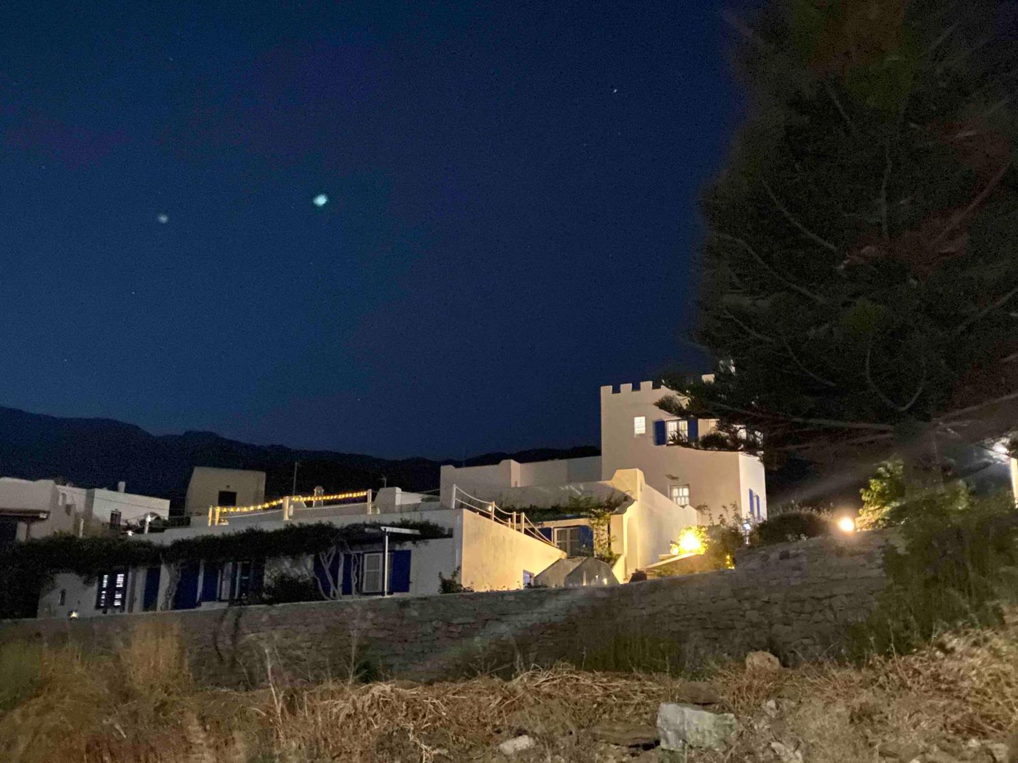 Flora'S Apartments Apollon  Exterior photo